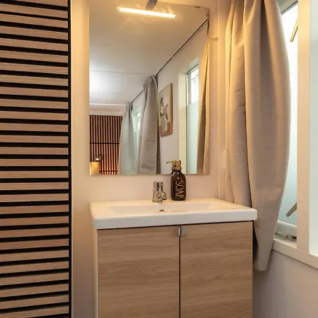 船上ホテル Woonboot De Rietpieper