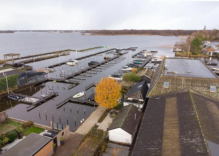 Woonboot De Rietpieper Botel Loosdrecht