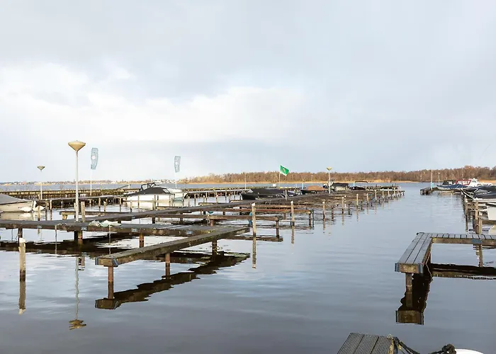 Woonboot De Rietpieper Loosdrecht